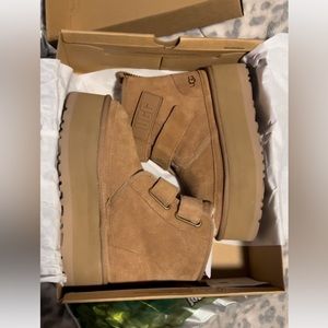 UGG Australia platform